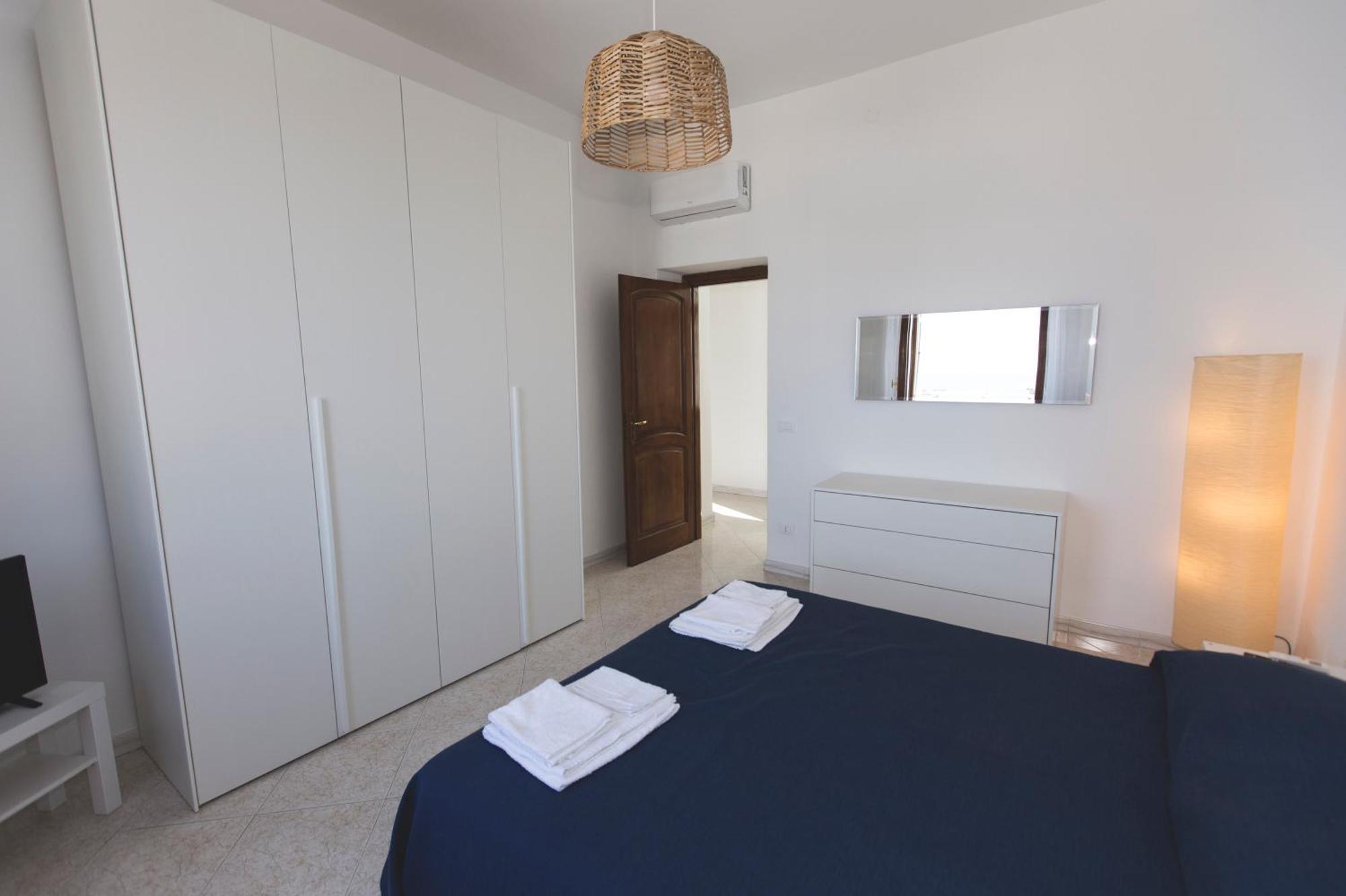 Brecchembe - Holiday Home In The Center Of Lacco Ameno Lacco Ameno  Bagian luar foto